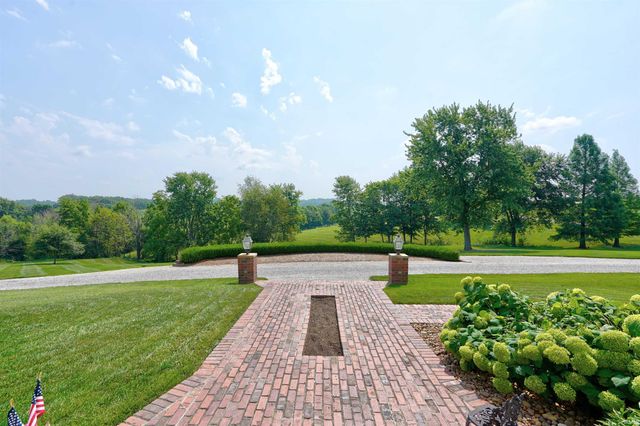 9555 S 475 E, Ferdinand, IN 47532