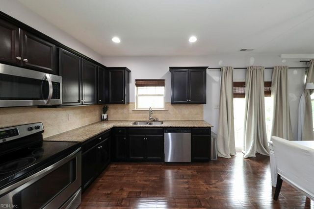 205 Benthall RD, Hampton, VA 23664