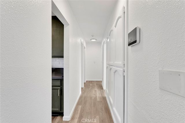 12696 Kiowa Road, Apple Valley, CA 92308