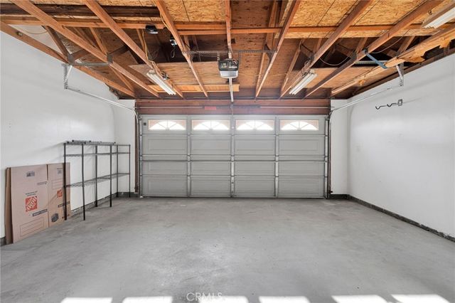 12696 Kiowa Road, Apple Valley, CA 92308