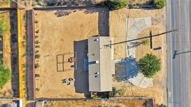 12696 Kiowa Road, Apple Valley, CA 92308