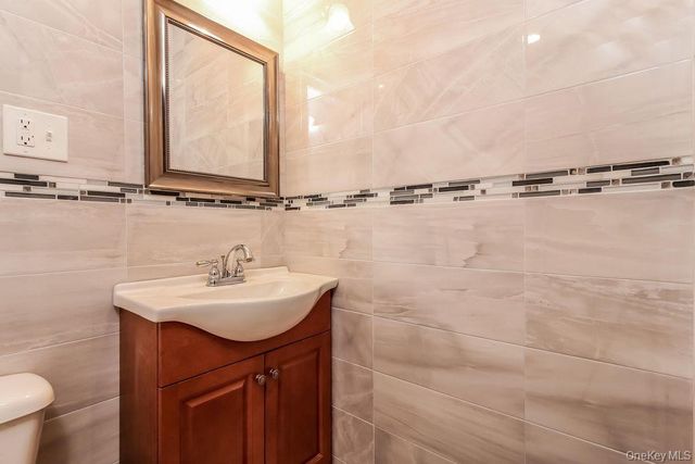 21 Dewey Place 2, Brooklyn, NY 11233