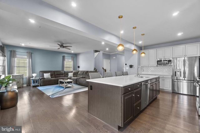 9809 SAWMILL BRANCH TRL, Ellicott City, MD 21043