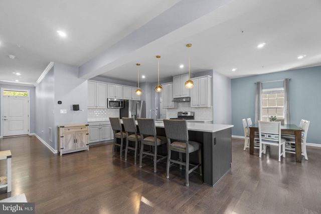 9809 SAWMILL BRANCH TRL, Ellicott City, MD 21043