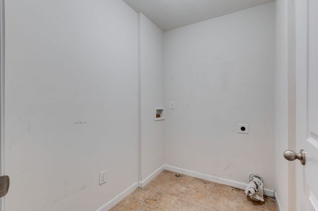 1053 Gannett Rd, Hendersonville, TN 37075