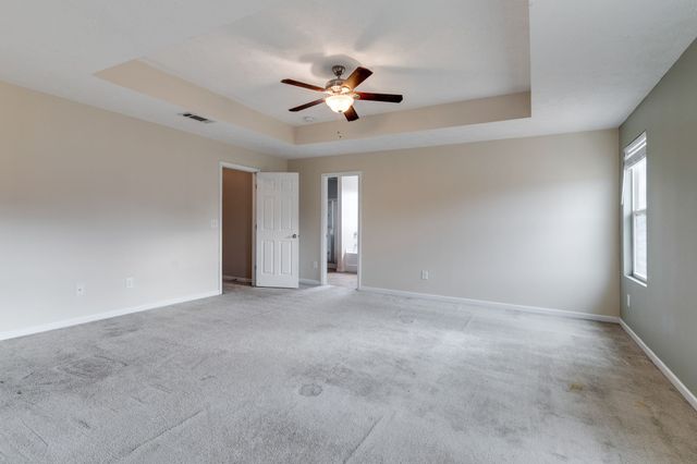 1053 Gannett Rd, Hendersonville, TN 37075