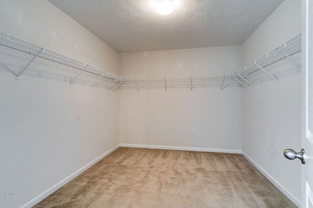 1053 Gannett Rd, Hendersonville, TN 37075