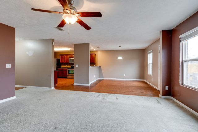 1053 Gannett Rd, Hendersonville, TN 37075