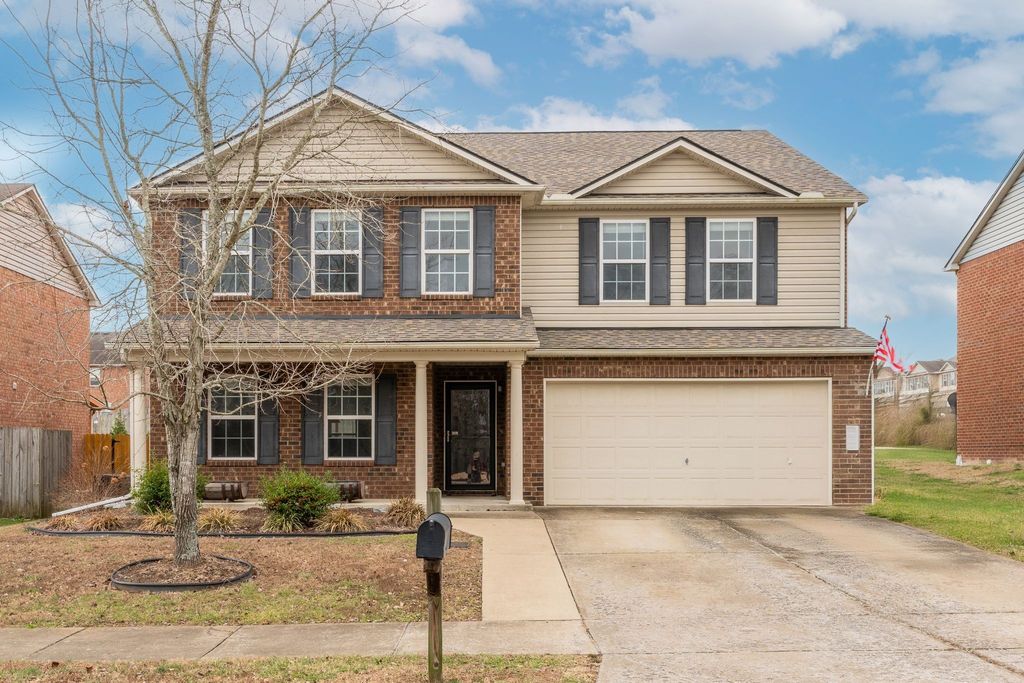 1053 Gannett Rd, Hendersonville, TN 37075