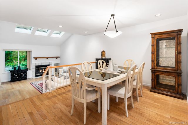 110 Woods End Road, Chappaqua, NY 10514