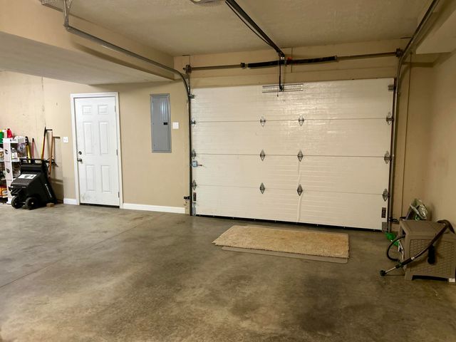 335 Natures Valley Drive, Somerset, KY 42503