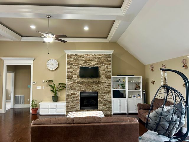 335 Natures Valley Drive, Somerset, KY 42503