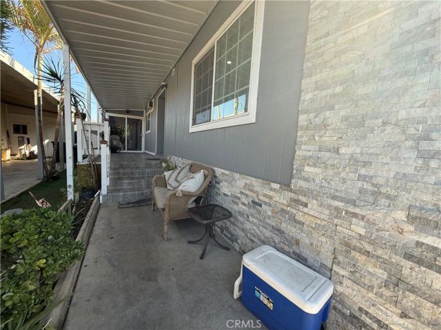 227 Palos Verdes, Santa Ana, CA 92704