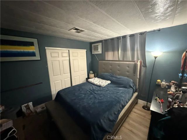 227 Palos Verdes, Santa Ana, CA 92704