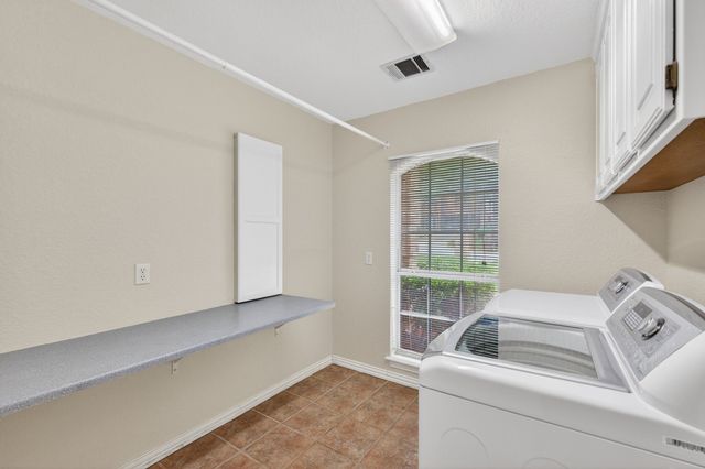 4239 Hearthside Drive, Grapevine, TX 76051