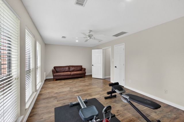 4239 Hearthside Drive, Grapevine, TX 76051