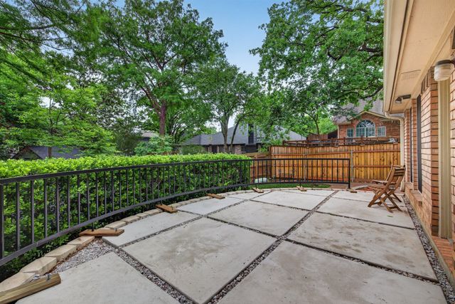4239 Hearthside Drive, Grapevine, TX 76051