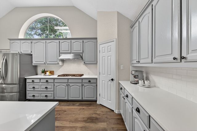 4239 Hearthside Drive, Grapevine, TX 76051