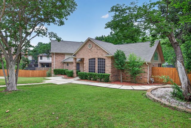 4239 Hearthside Drive, Grapevine, TX 76051