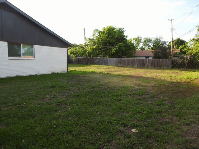 7021 Southampton Drive, North Richland Hills, TX 76182