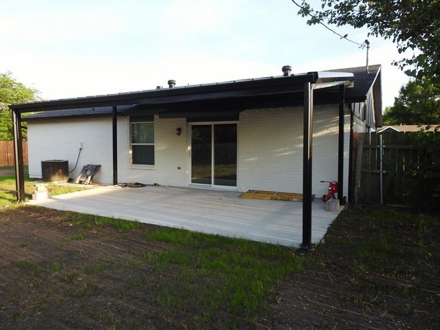 7021 Southampton Drive, North Richland Hills, TX 76182