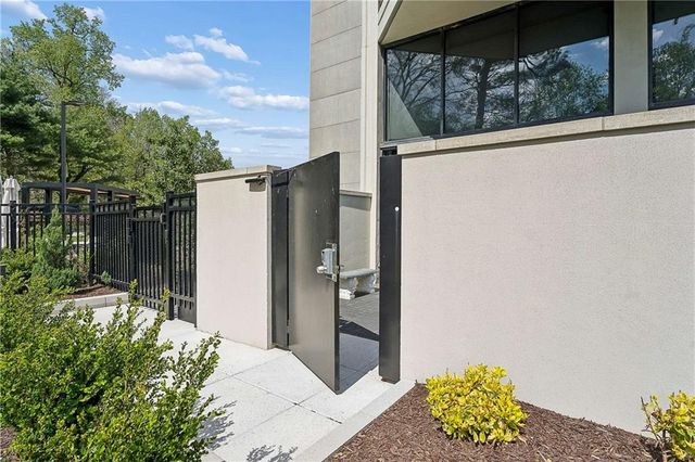 2660 Peachtree Road NW 4A, Atlanta, GA 30305