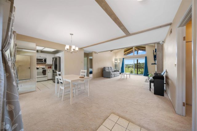 1940 Fairway Circle Dr, San Marcos, CA 92078