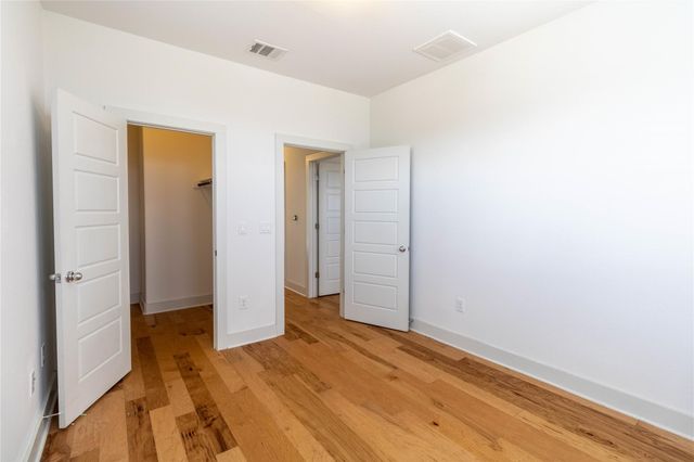 7111 Mowbray ST, Austin, TX 78741