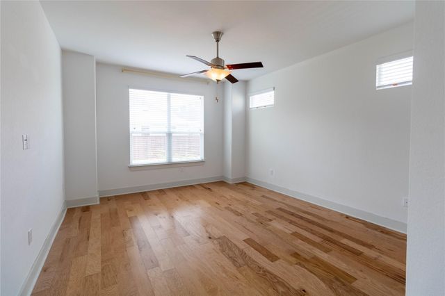 7111 Mowbray ST, Austin, TX 78741