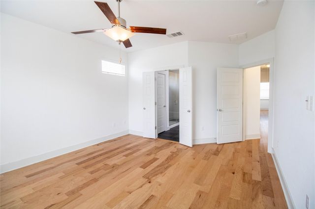 7111 Mowbray ST, Austin, TX 78741