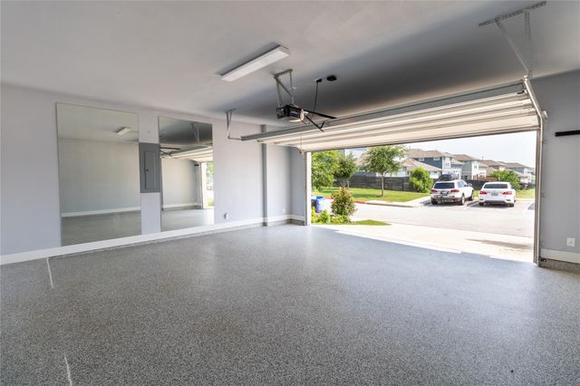 7111 Mowbray ST, Austin, TX 78741
