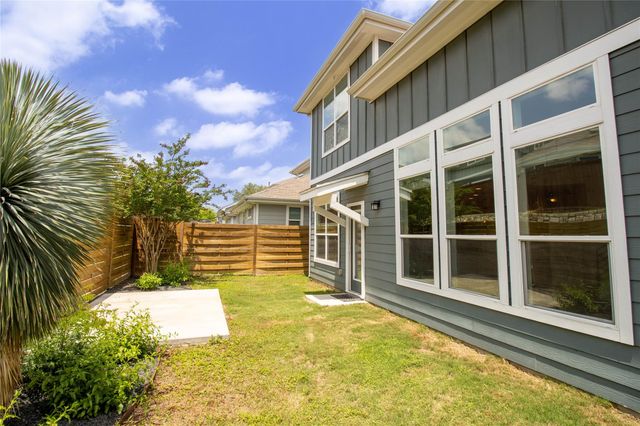 7111 Mowbray ST, Austin, TX 78741