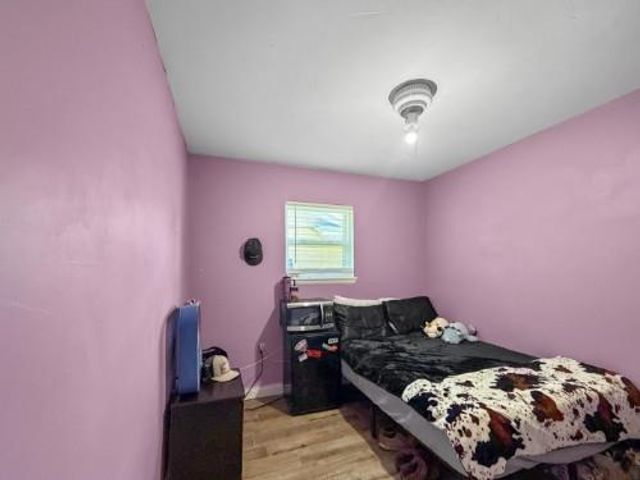 305 N 6th Street, Noble, OK 73068