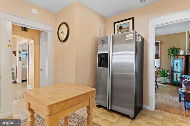 318 N FRONT STREET, Wormleysburg, PA 17043