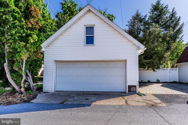 318 N FRONT STREET, Wormleysburg, PA 17043