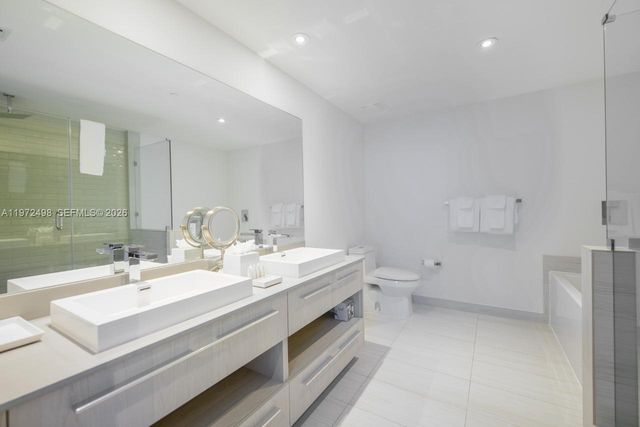 4010 S Ocean Dr T4005, Hollywood, FL 33019