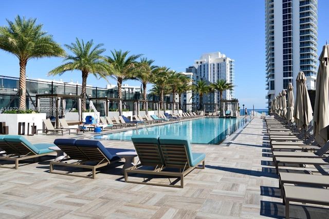 4010 S Ocean Dr T4005, Hollywood, FL 33019