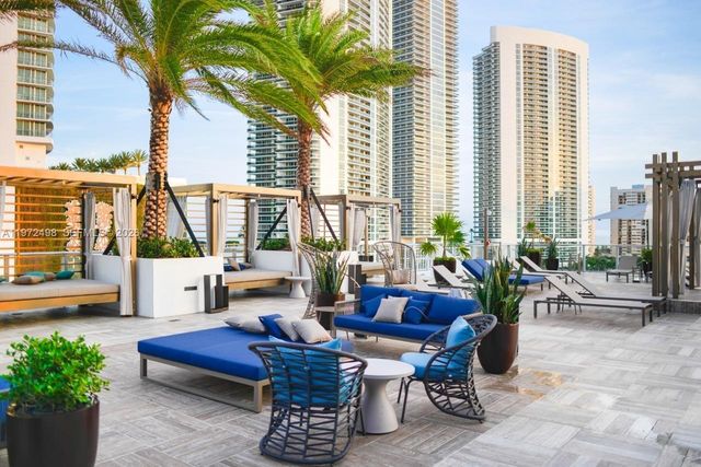 4010 S Ocean Dr T4005, Hollywood, FL 33019