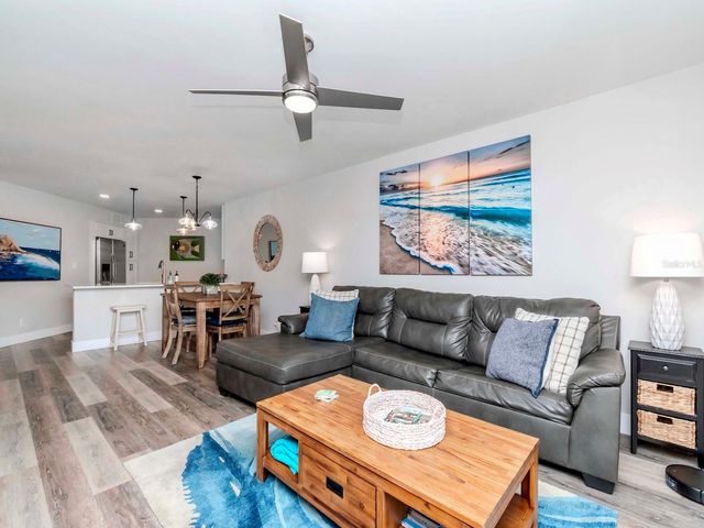 6100 BAHIA DEL MAR CIRCLE 102, St Petersburg, FL 33715
