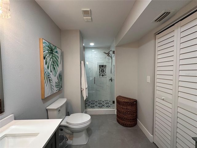 6100 BAHIA DEL MAR CIRCLE 102, St Petersburg, FL 33715