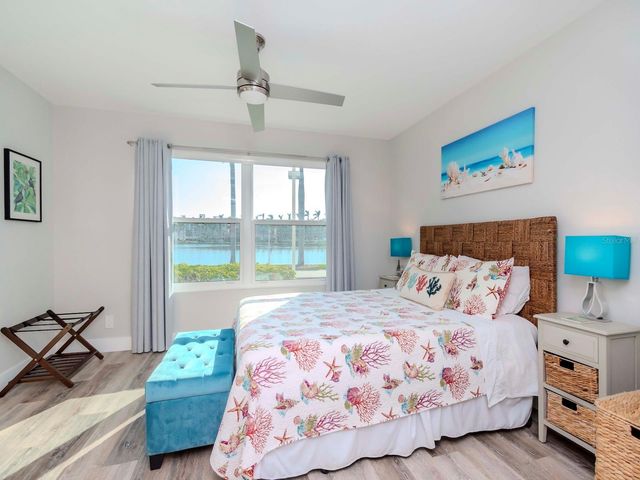 6100 BAHIA DEL MAR CIRCLE 102, St Petersburg, FL 33715