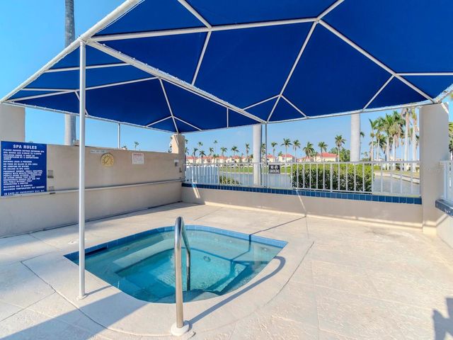 6100 BAHIA DEL MAR CIRCLE 102, St Petersburg, FL 33715