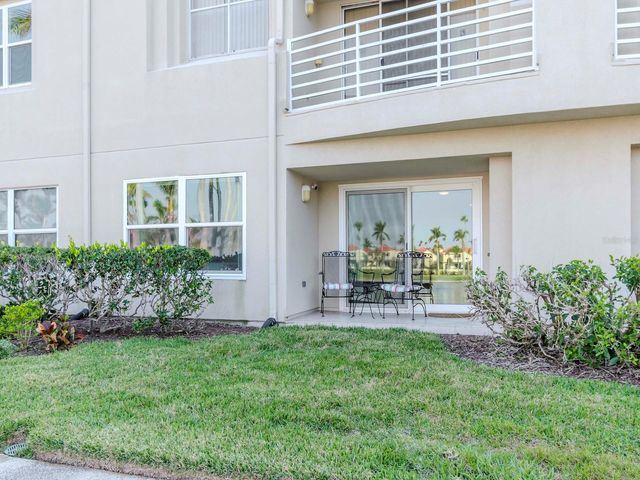 6100 BAHIA DEL MAR CIRCLE 102, St Petersburg, FL 33715