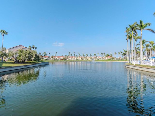 6100 BAHIA DEL MAR CIRCLE 102, St Petersburg, FL 33715