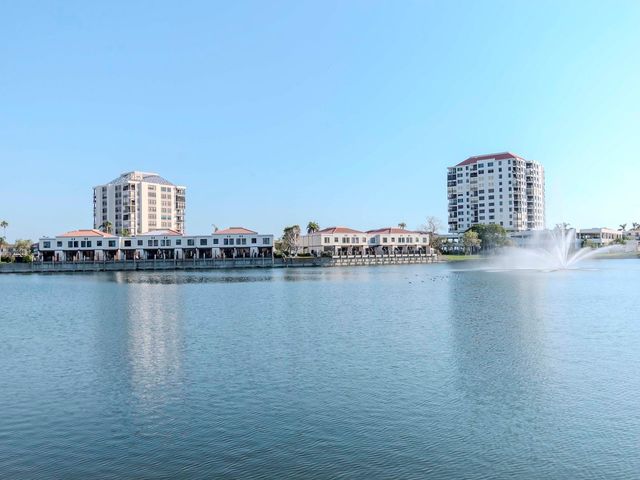 6100 BAHIA DEL MAR CIRCLE 102, St Petersburg, FL 33715