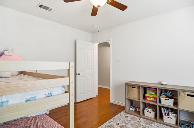 937 Yucca Court, Burleson, TX 76028