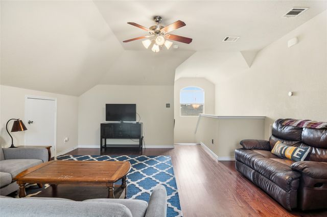 937 Yucca Court, Burleson, TX 76028