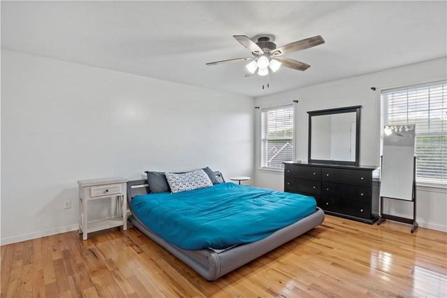 139 Danielle Dr, Woonsocket, RI 02895