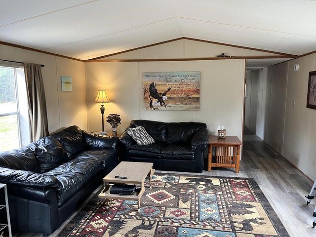 1382 11th Avenue, Friendship, WI 53934