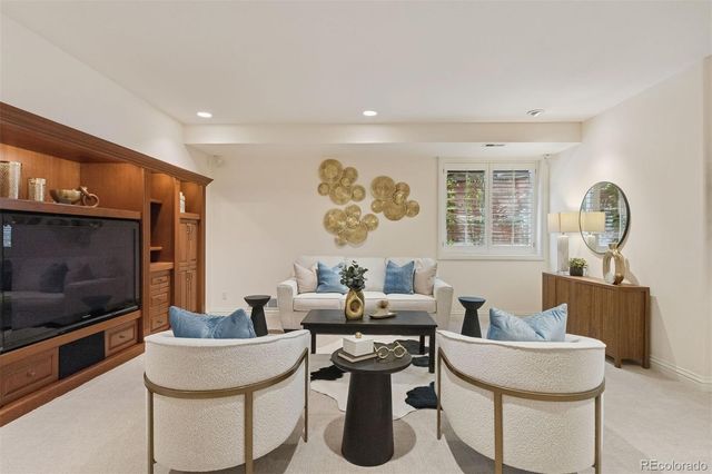 420 Saint Paul Street, Denver, CO 80206